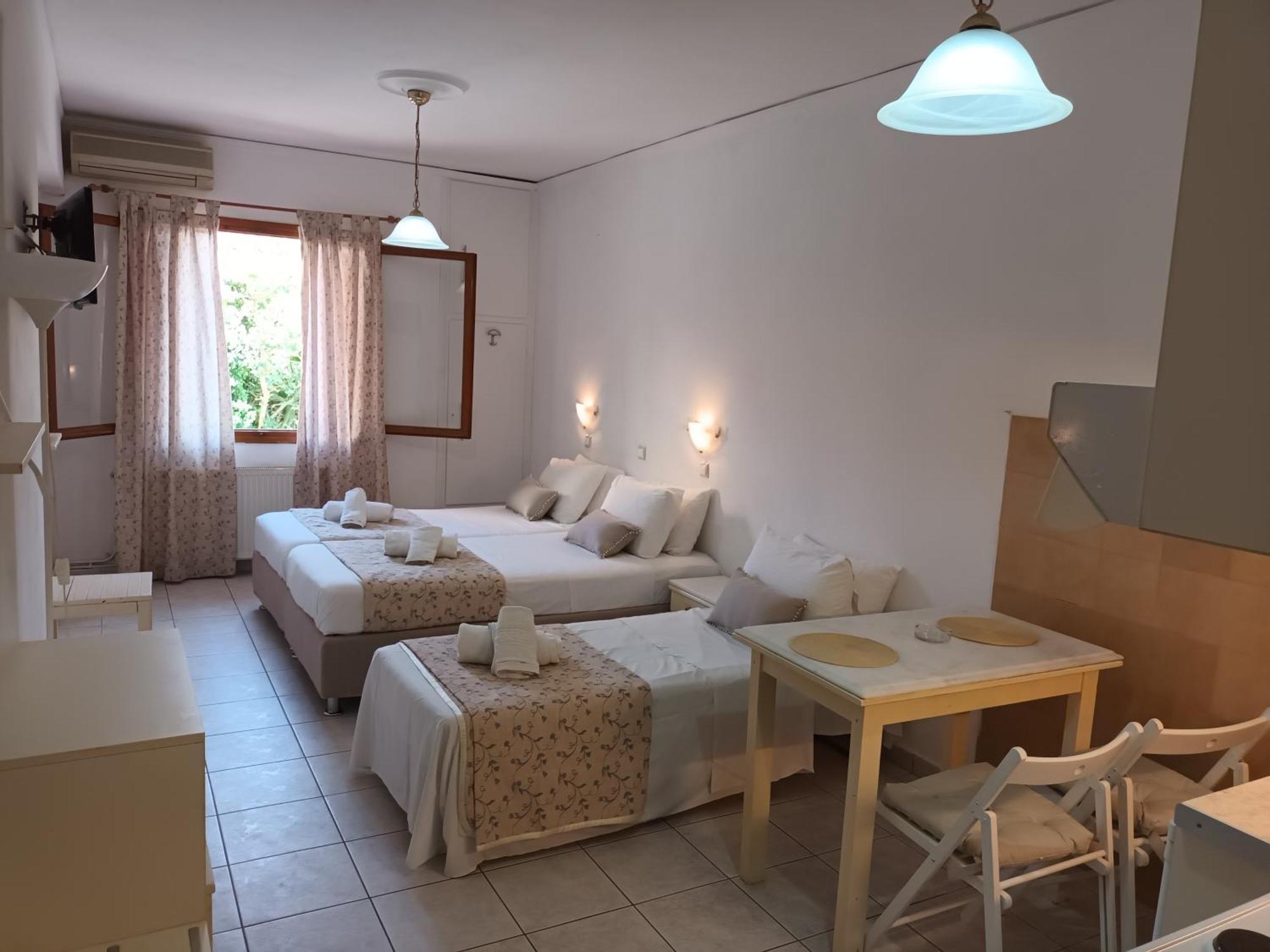 Argostoli Rooms Exterior foto